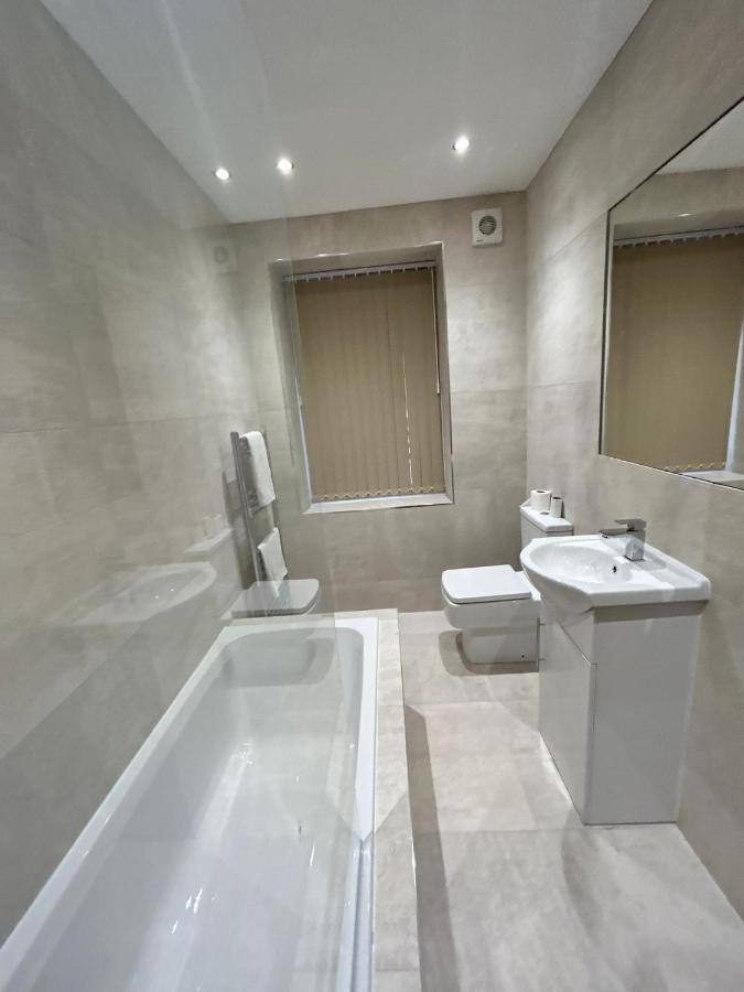 Strawberry Fields Suite By Sasco Apartments Blackpool Kültér fotó